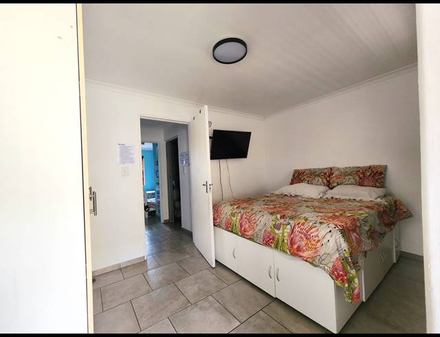 2 BEDROOM APARTMENT SOLD IN RICHMOND ESTATE